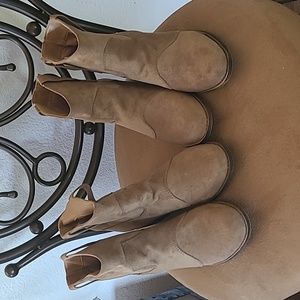 Womens man-made suede booties, 1 1/2 heel, great in or out of pants or jeans